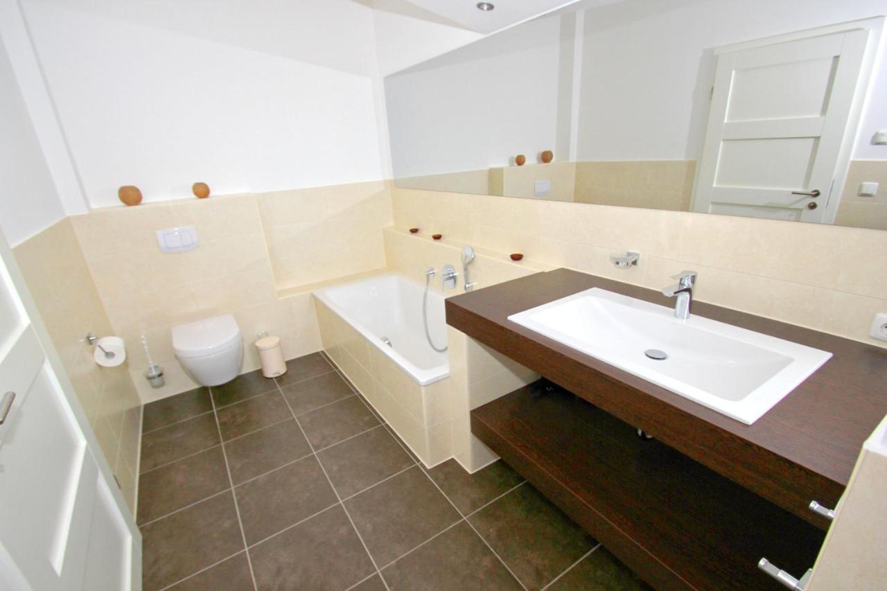 Hafennahe Penthousewohnung Mit Meerblick - Hafenresidenz Lauterbach Fewo 2-7 Екстер'єр фото