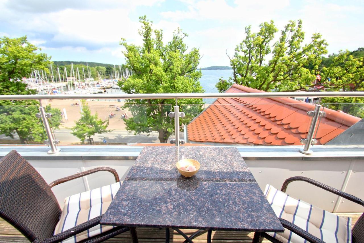 Hafennahe Penthousewohnung Mit Meerblick - Hafenresidenz Lauterbach Fewo 2-7 Екстер'єр фото